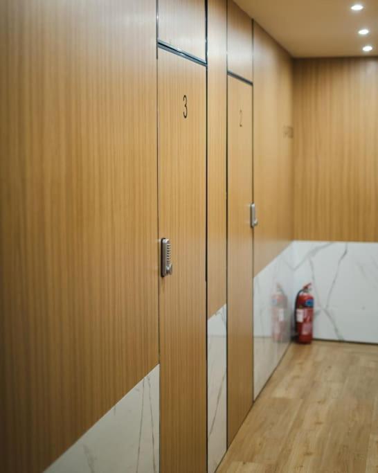 Large Comfy, Modern Studio 5 Min To Acropolis Atenas Exterior foto